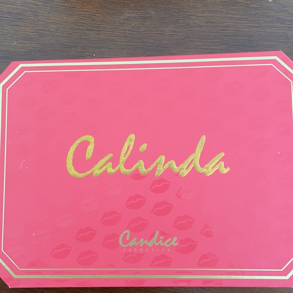 Calinda Eyeshadow Pallet by Candice Cosmetics - Picture 4 of 6